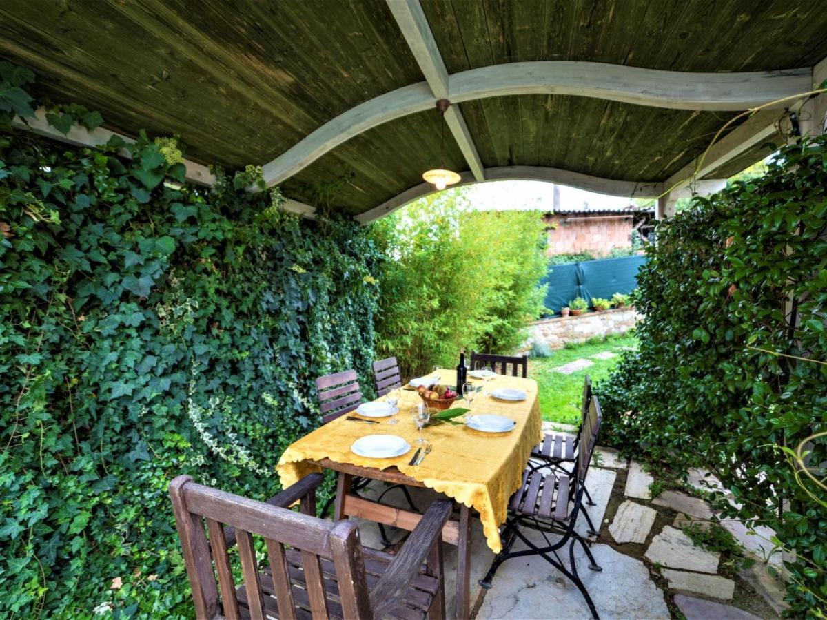 Holiday Home Rustico Cavernoso By Interhome 埃尔萨谷口村 外观 照片